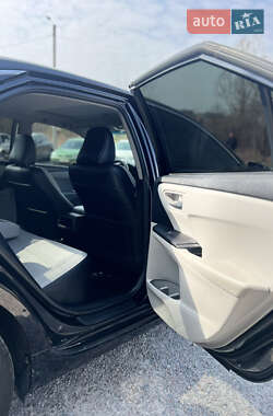 Седан Toyota Camry 2017 в 