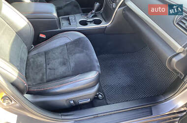 Седан Toyota Camry 2017 в 