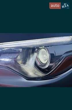 Седан Toyota Camry 2014 в 