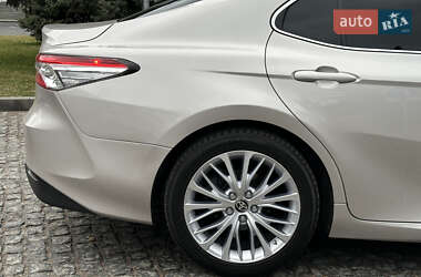 Седан Toyota Camry 2020 в 