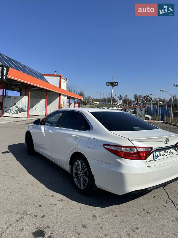 Седан Toyota Camry 2016 в Вінниці