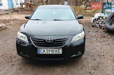 Седан Toyota Camry 2008 в Черкассах