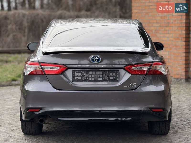 Седан Toyota Camry 2018 в Вінниці