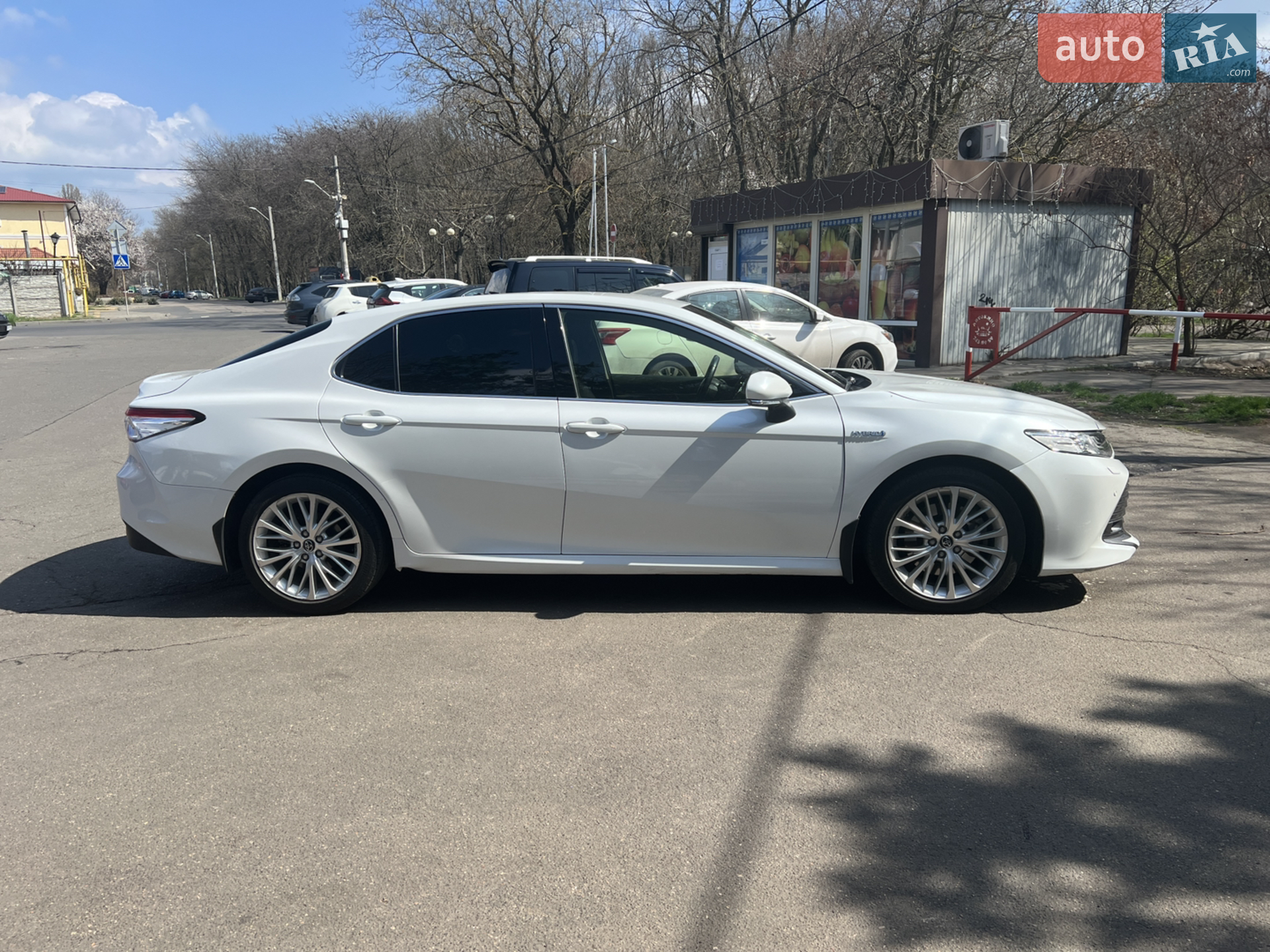 2019 Toyota Camry - мініатюра 4