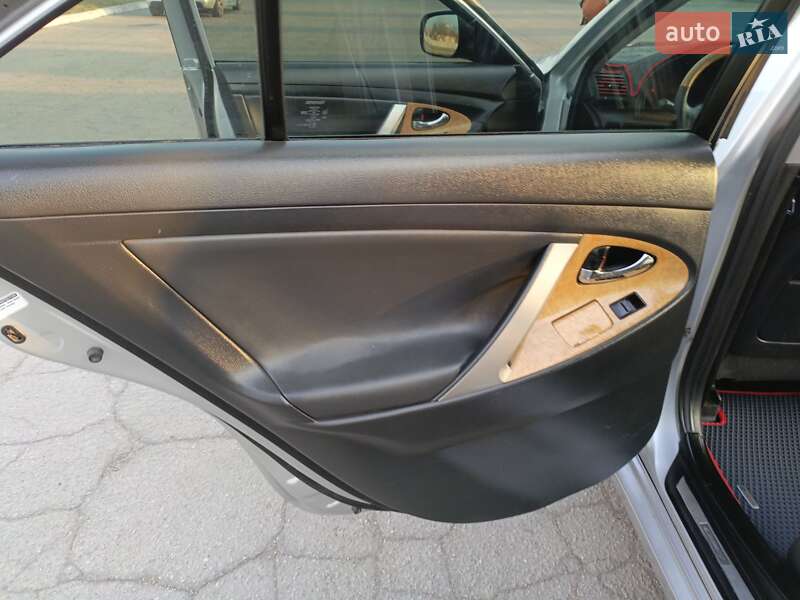Седан Toyota Camry 2007 в Малій Висці