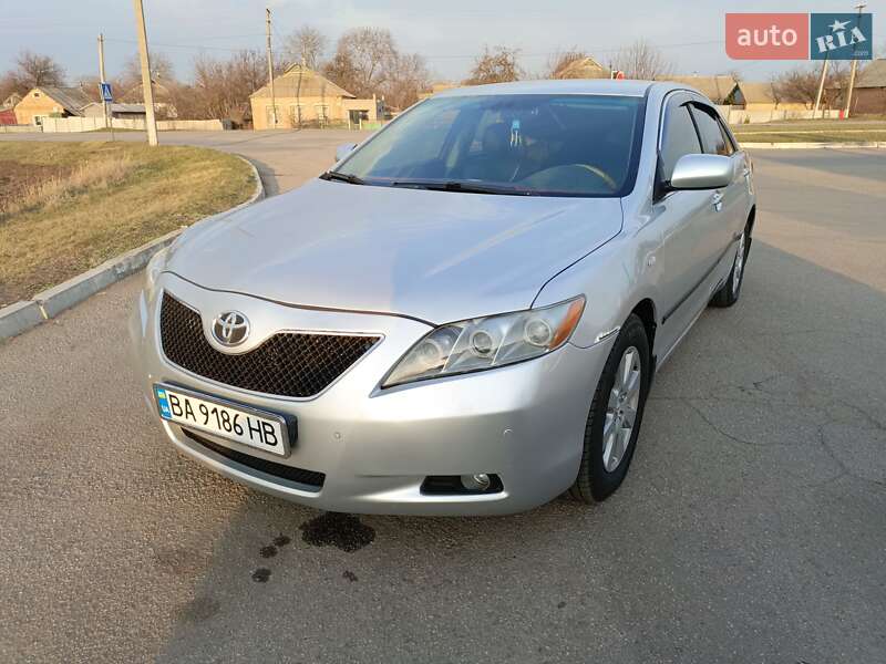 Седан Toyota Camry 2007 в Малій Висці
