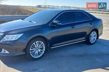 Седан Toyota Camry 2012 в 