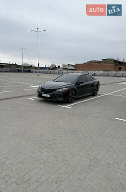 Седан Toyota Camry 2020 в 
