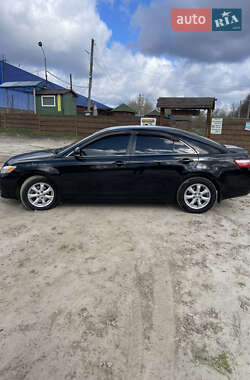 Седан Toyota Camry 2009 в Сумах