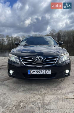 Седан Toyota Camry 2009 в Сумах
