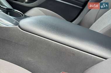 Седан Toyota Camry 2018 в 