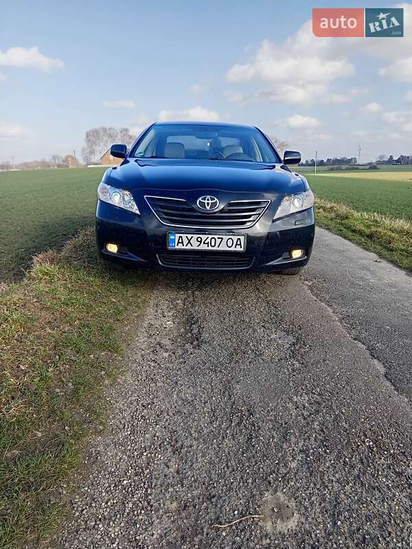 Седан Toyota Camry 2008 в 