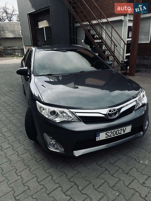 Toyota Camry 2013