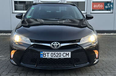 Седан Toyota Camry 2015 в 