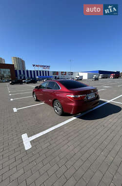 Седан Toyota Camry 2016 в 