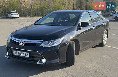 Седан Toyota Camry 2014 в 