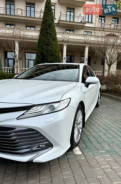 Седан Toyota Camry 2020 в 