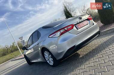 Седан Toyota Camry 2018 в 