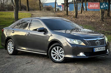 Седан Toyota Camry 2012 в 