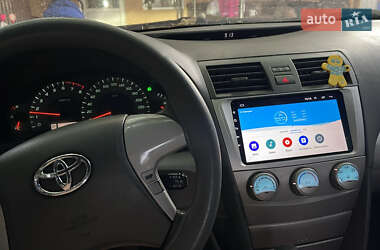 Седан Toyota Camry 2007 в 