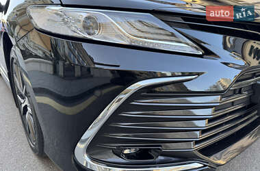 Седан Toyota Camry 2024 в 