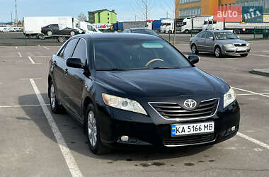 Седан Toyota Camry 2006 в 