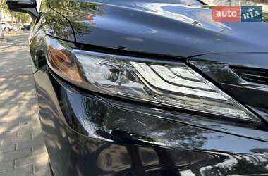 Седан Toyota Camry 2019 в 