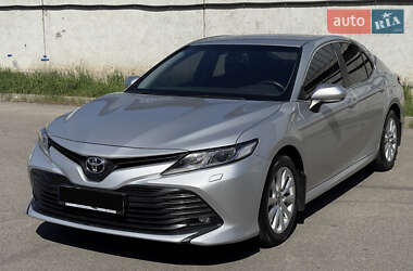 Седан Toyota Camry 2020 в 
