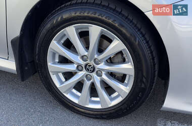 Седан Toyota Camry 2020 в 