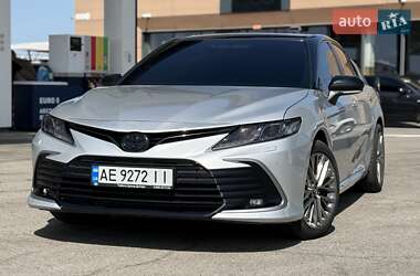 Седан Toyota Camry 2022 в 