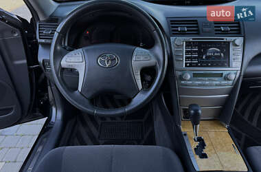 Седан Toyota Camry 2007 в 