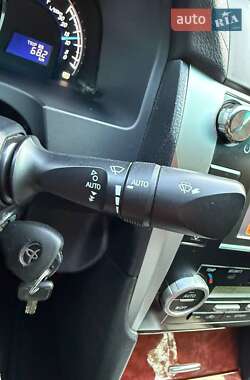 Седан Toyota Camry 2013 в 