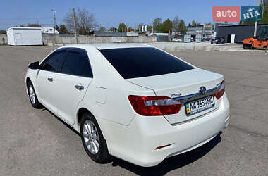 Седан Toyota Camry 2012 в 