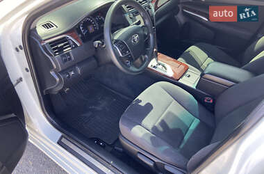 Седан Toyota Camry 2012 в 
