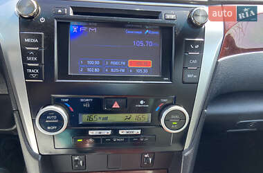 Седан Toyota Camry 2012 в 
