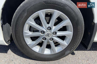 Седан Toyota Camry 2012 в 