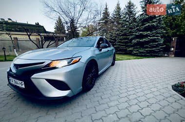 Седан Toyota Camry 2020 в 