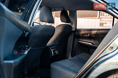 Седан Toyota Camry 2015 в 