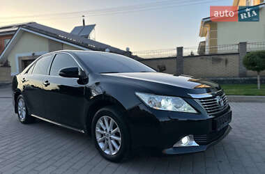 Седан Toyota Camry 2011 в 