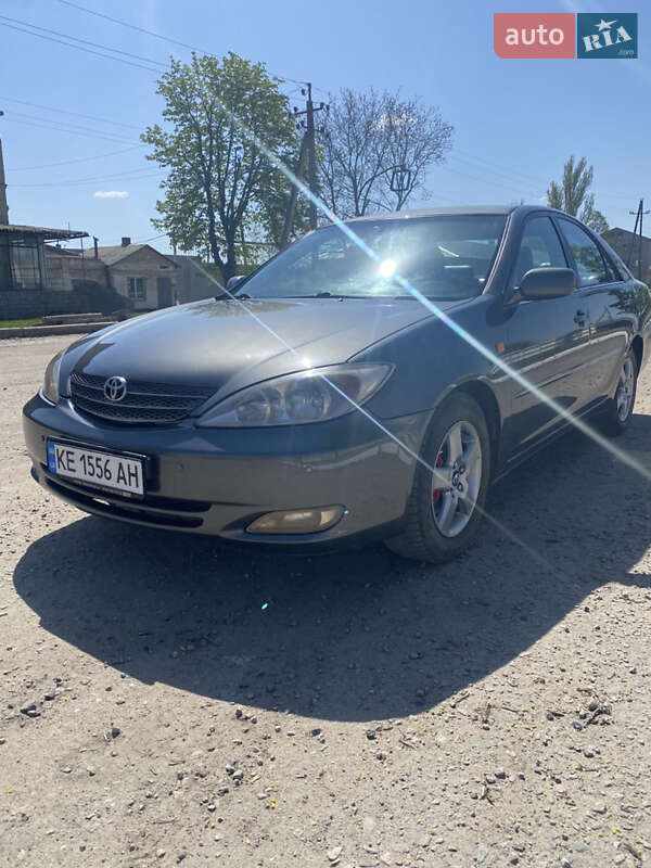Седан Toyota Camry 2002 в 