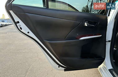 Седан Toyota Camry 2012 в 