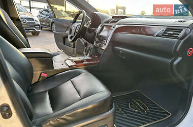 Седан Toyota Camry 2012 в 
