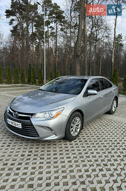 Седан Toyota Camry 2017 в 