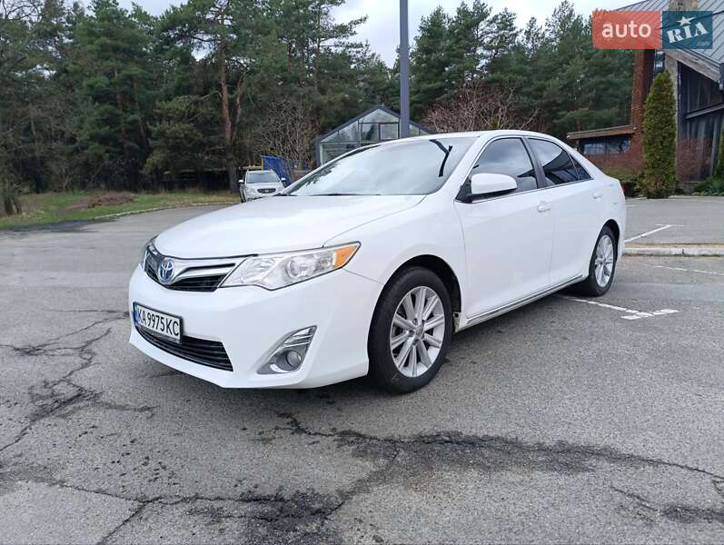 Toyota Camry 2014