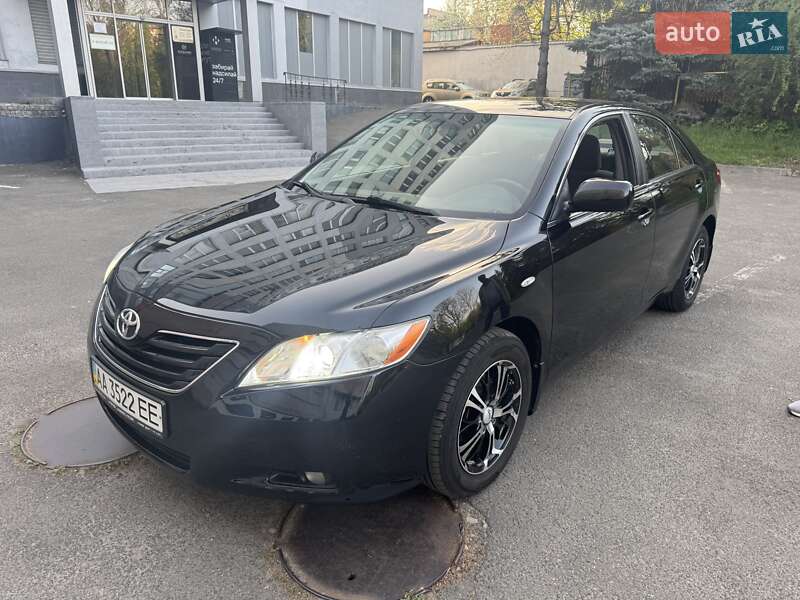 Toyota Camry 2007