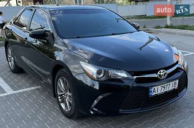 Седан Toyota Camry 2017 в 