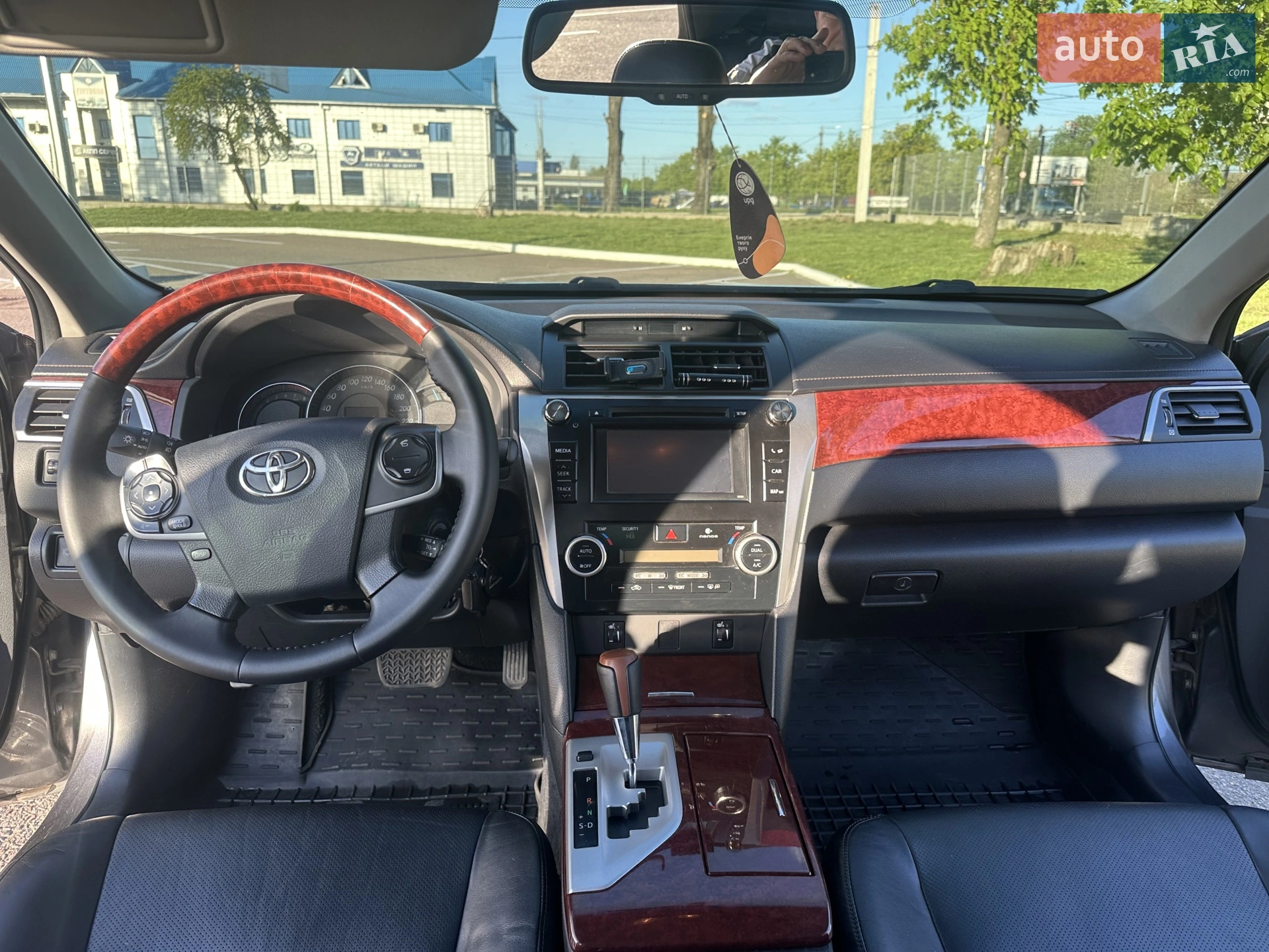 2012 Toyota Camry - мініатюра 11