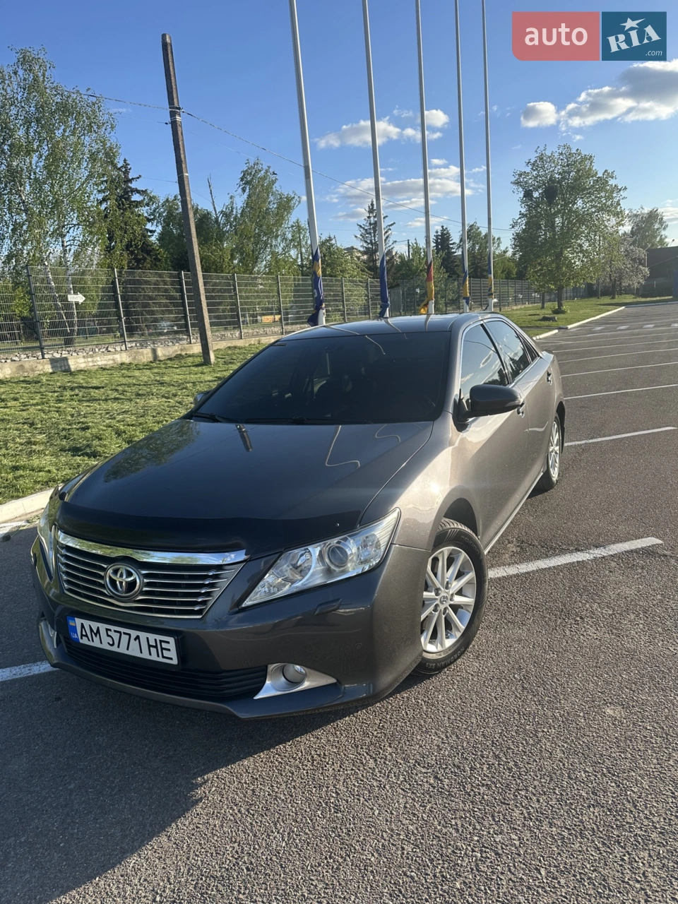 2013 Toyota Camry - мініатюра 18