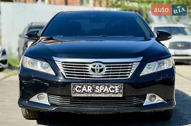Седан Toyota Camry 2011 в 