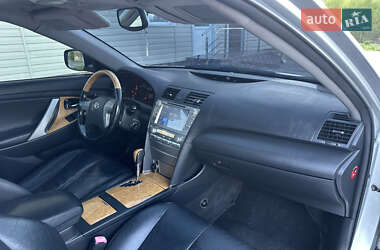 Седан Toyota Camry 2007 в 